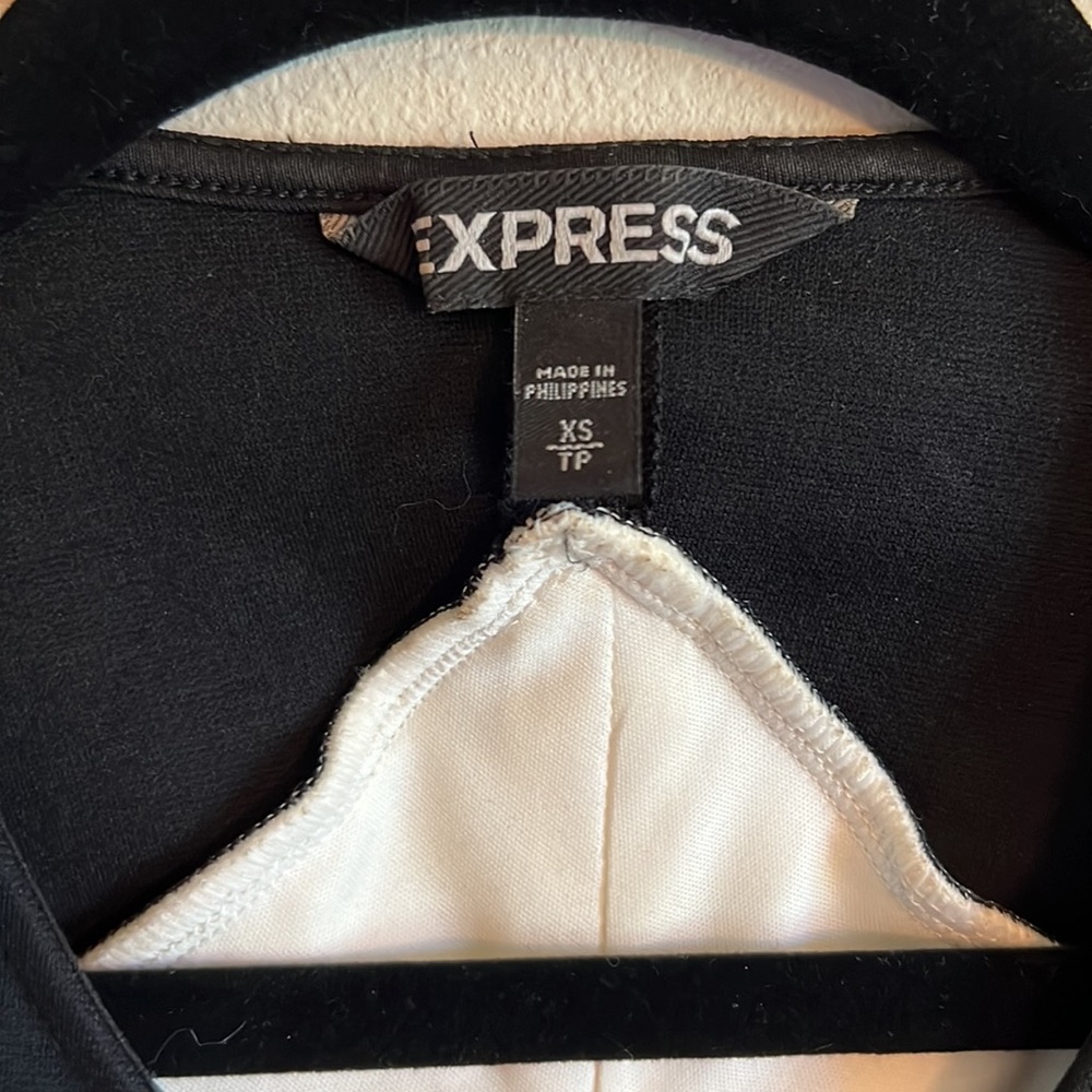 Express Dress - Picture 2 of 3